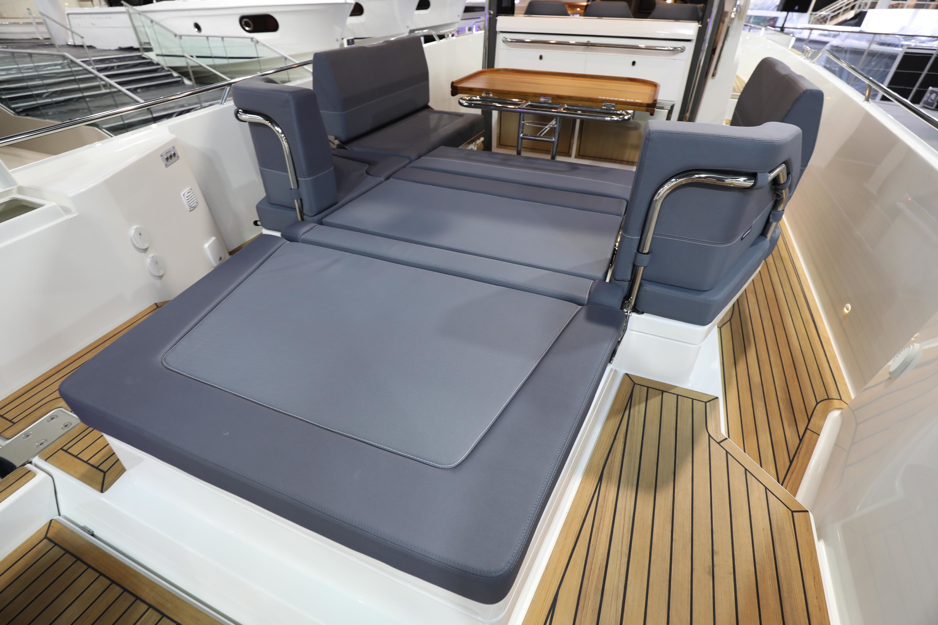 Sundeck on a nimbus boat