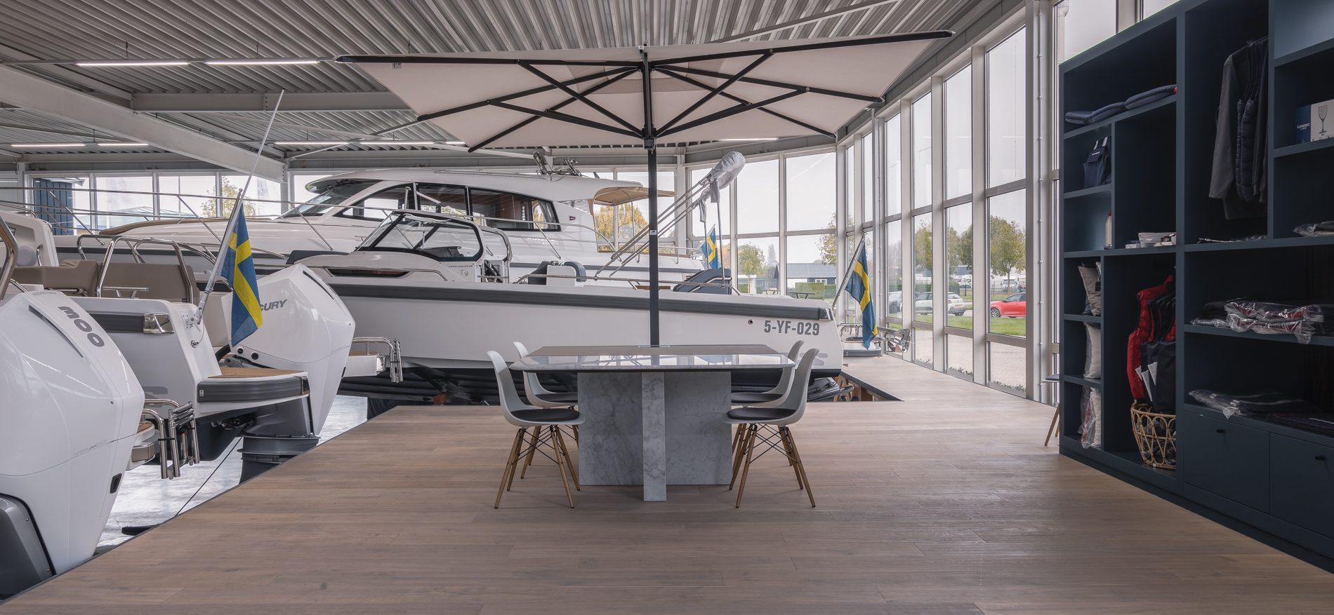 Nimbus Boat Show at De Vaart Yachting Nimbus Center table inside